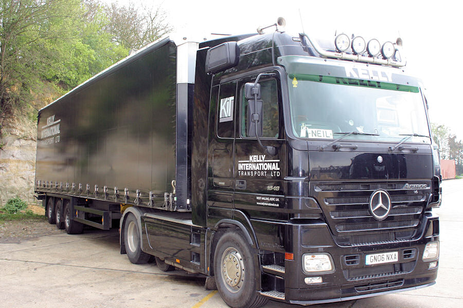 MB-Actros-1848-MP2-Kelly-Fitjer-040509-01.jpg