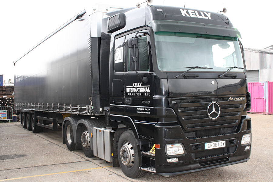 MB-Actros-2546-MP2-Kelly-Fitjer-040509-04.jpg