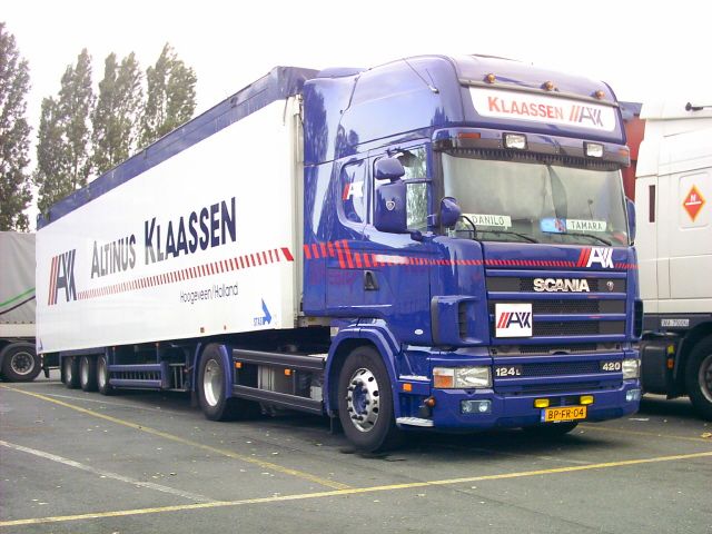 Scania-124-L-420-Klaassen-Rolf-010904-1.jpg - Mario Rolf