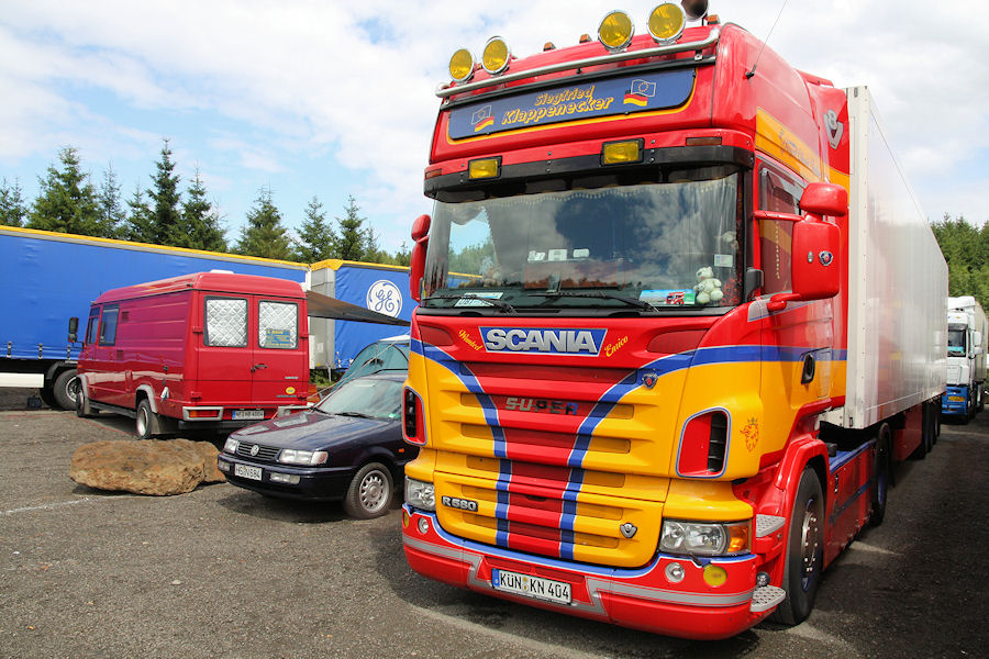 Scania-R-580-Klappenecker-130704-04.JPG