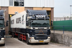 Scania-R-420-Koops-Holz-070711-01