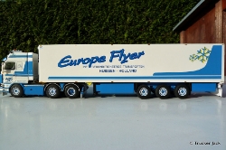 WSI-Scania-143-H-500-Europe-Flyer-261111-015