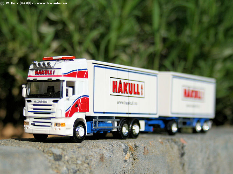 Scania-R-580-Hakull-290407-05.jpg