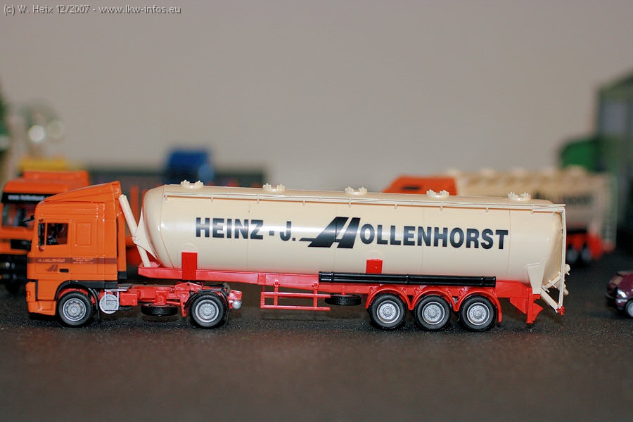 Modelle-Hollenhorstr-021207-23.jpg