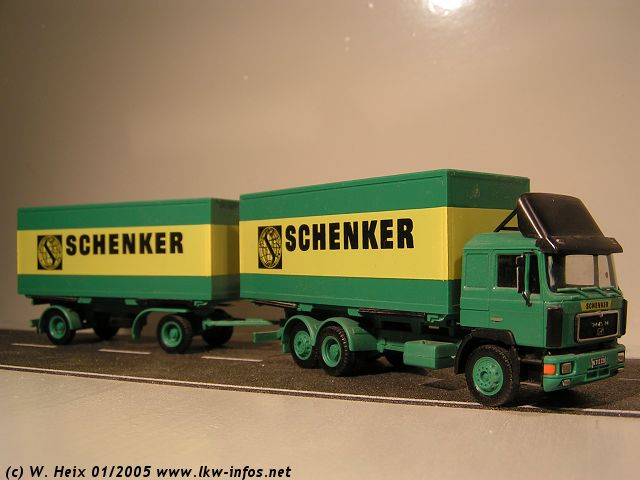 MAN-F90-Schenker-010105-12.jpg