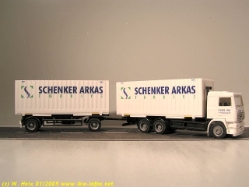 Volvo-F12-Arkas-Schenker-010105-01