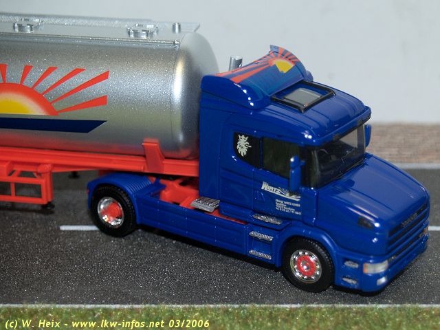 Scania-164-L-580-blau-Wirtz-040306-02.jpg