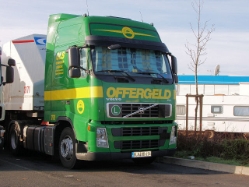 Volvo-FH-440-Offergeld-Holz-180107-01
