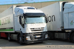 Iveco-Stralis-AT-II-440-S-42-Reico-270311-01