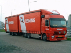 MB-Actros-MP2-Reining-Levels-021204-1-NL