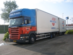 Scania-R-420-de-Rijk-Holz-020709-01