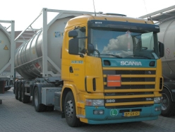 Scania-114-L-380-deRijke-Schiffner-250306-04