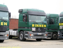 MB-Actros-1840-Rinnen-Sub-261206-08