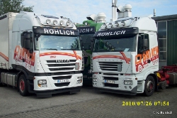 Iveco-Stralis-AS-Roehlich-RR-210112-01