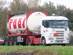 Scania-124-L-420-Roos-301004-1