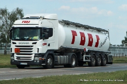 Scania-R-II-400-Roos-110511-01