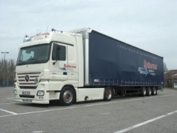 MB-Actros-1844-MP2-Rothermel-280606-11