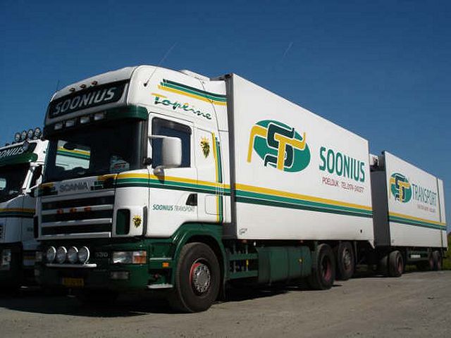 Scania-144-L-530-vdHout-Soonius-Scheffers-030805-08.jpg - Cees Scheffers