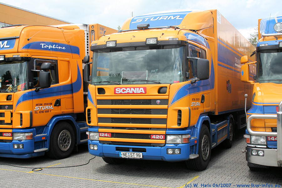 Scania-124-L-420-NE-ST-90-Sturm-160607-01.jpg