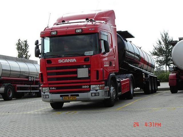 Scania-114-L-380-Schenk-Herwig-060205-01.jpg - Peter Herwig