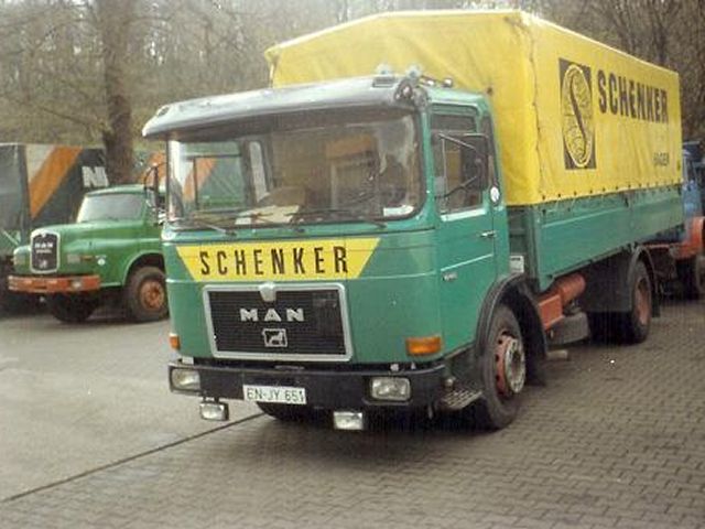 MAN-F8-Schenker-Wieken-010105-2.jpg - Bernd Wiecken