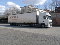 Volvo-FH12-460-Schenker-Wilhelm-140406-02