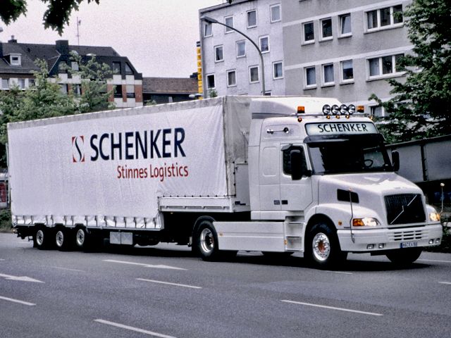 Volvo-NH12-Schenker-Schenker-Waic-010305-01.jpg - Heiko Waic
