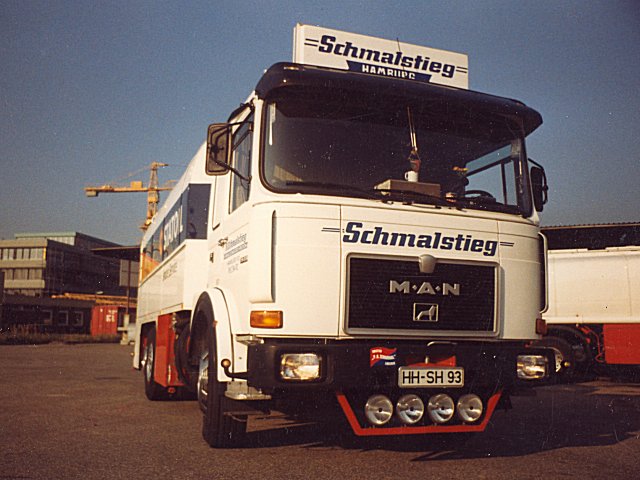 MAN-F8-Tanker-Schmalstieg-(Wittenburg).jpg - Bernd Wittenburg