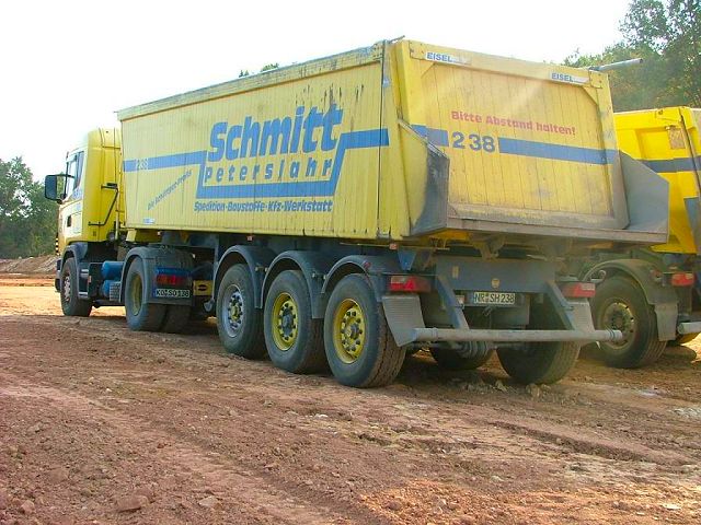 Scania-124-L-420-Schmitt-Brusse-210905-01.jpg - M. Brusse