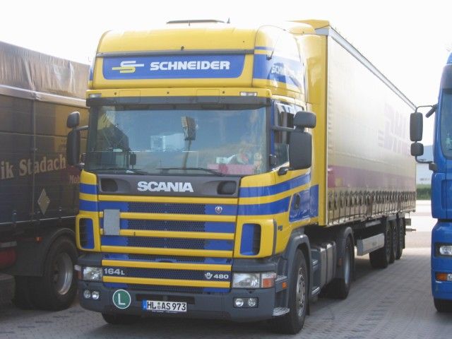 Scania-164-L-480-Schneider-Willaczek-250705-01.jpg - S. Willaczek