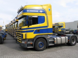 Scania-124-L-420-Schneider-Schuman-250105-01