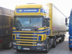 Scania-164-L-480-Schneider-Willaczek-250705-01
