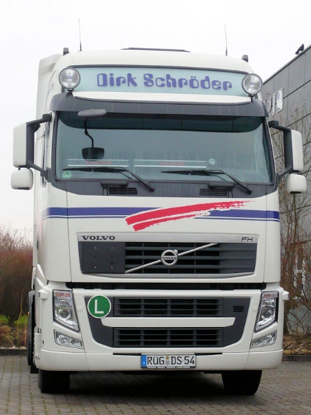 Volvo-FH-II-440-Schroeder-Schlottmann-271208-02.jpg