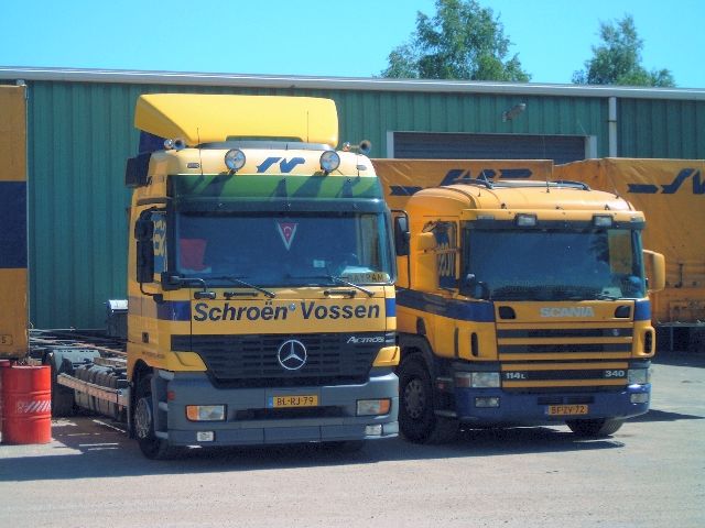 MB-Actros-Scania-114-L-Schroen-Vossen-Levels-260705-01.jpg