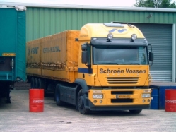 Iveco-Stralis-AT-440S40-Schroen-Vossen-Levels-030805-01