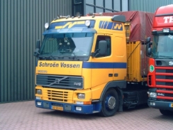 Volvo-FH12-380-Schroen-Vossen-Levels-140505-02