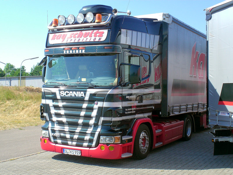 Scania-R-420-Schultz-Drewes-110608-05.jpg