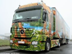 MB-Actros-MP2-Dino-Truck-Schumacher-250307-18