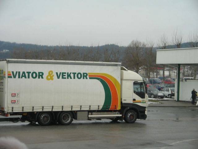 Iveco-Stralis-AS-260S48-Viator-Vektor-Husic-230306-04.jpg - Dino Husic
