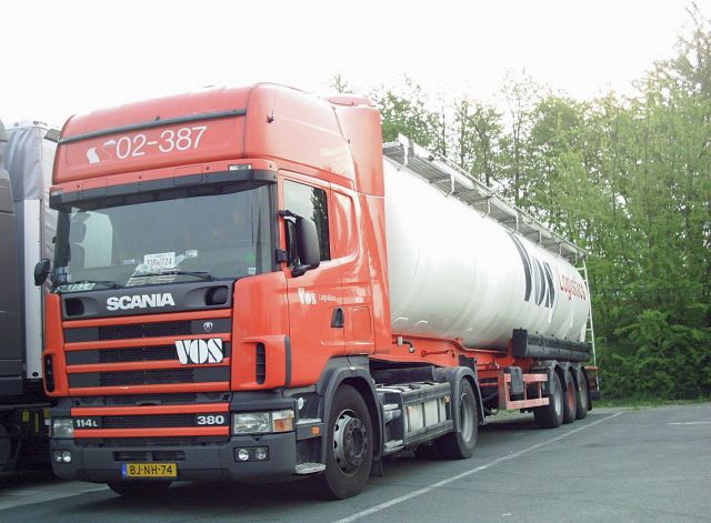 Scania-114-L-380-Vos-Rolf-061004-1.jpg - Mario Rolf