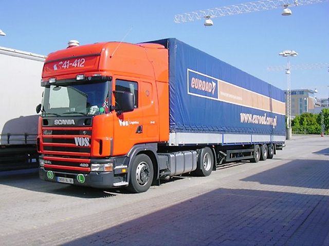Scania-124-L-420-Vos-Euroad-AJonas-071104-1.jpg - J. Alfons