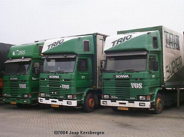 Scania-93-M-230-Trio-Vos-Kersbergen-031004-1.jpg - J. Kersbergen