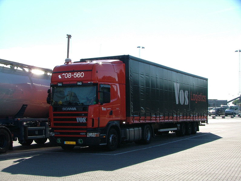 Scania-124-L-420-Vos-Posern-041208-01.jpg - R. Posern