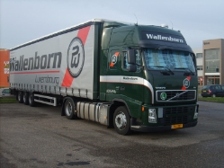 Volvo-FH-440-Wallenborn-Rouwet-310108-01
