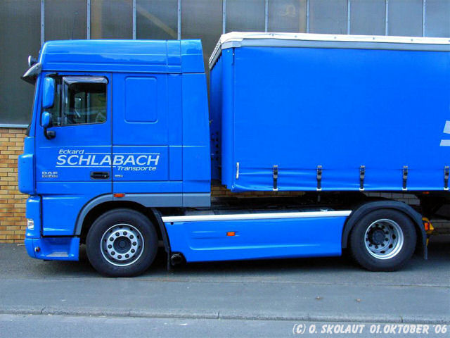DAF-XF-105410-Schlabach-Skolaut-011006-03.jpg - DAF XF 105.410Oliver Skolaut