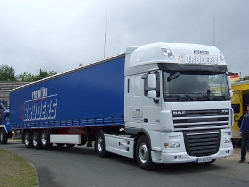 DAF-XF-105510-Bruders-DS-310808-01