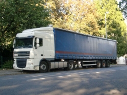 DAF-XF-105-weiss-DS-201209-02
