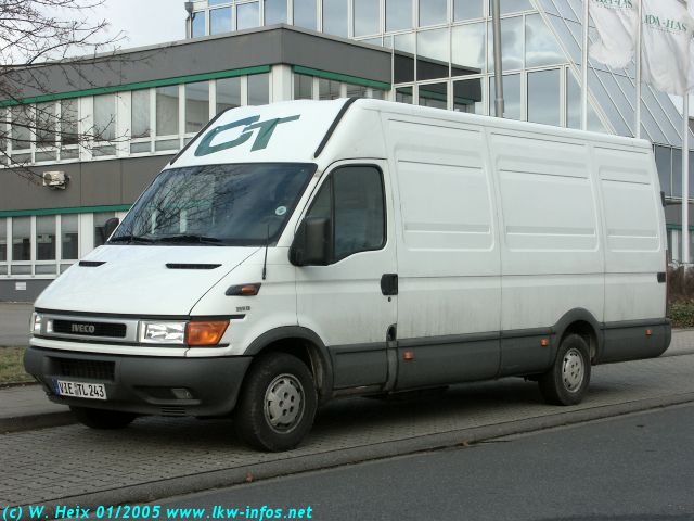 Iveco-Daily-35S13-CT-020105-01.jpg - Iveco Daily 35 S 13