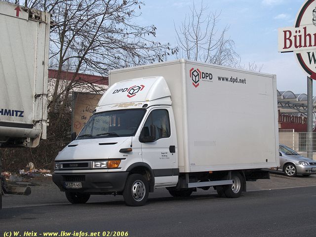 Iveco-Daily-DPD-120206-01.jpg - Iveco Daily