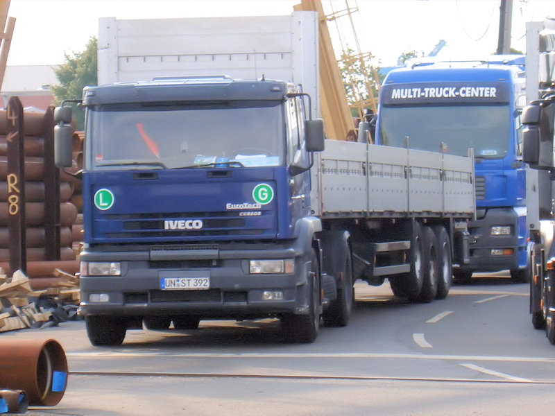 Iveco-EuroTech-blau-DS-210808-01.jpg - Iveco EuroTech Trucker Jack